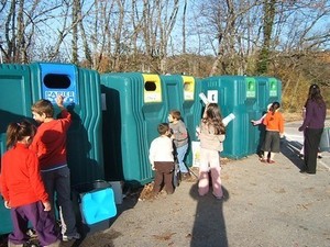 Tri-sélectif, séparer pour mieux recycler Tri-sélectif, séparer pour mieux recycler