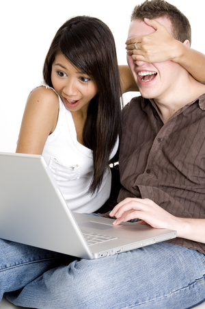 Internet, réseaux sociaux & vie privée Internet, réseaux sociaux & vie privée