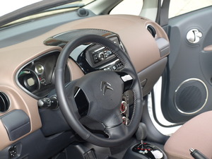 Peugeot iOn véhicule électrique