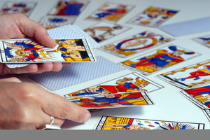 Tarot ou horoscope ? Que choisir ?