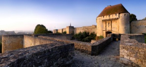 Chateau de Caen construit par Guillaume le Conquérant Chateau de Caen construit par Guillaume le Conquérant